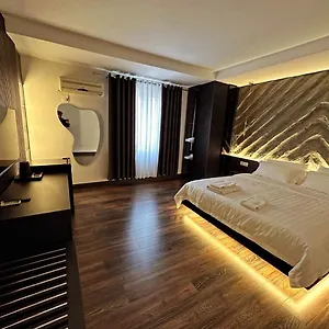 Tirana Central Rooms Maison d'hôtes